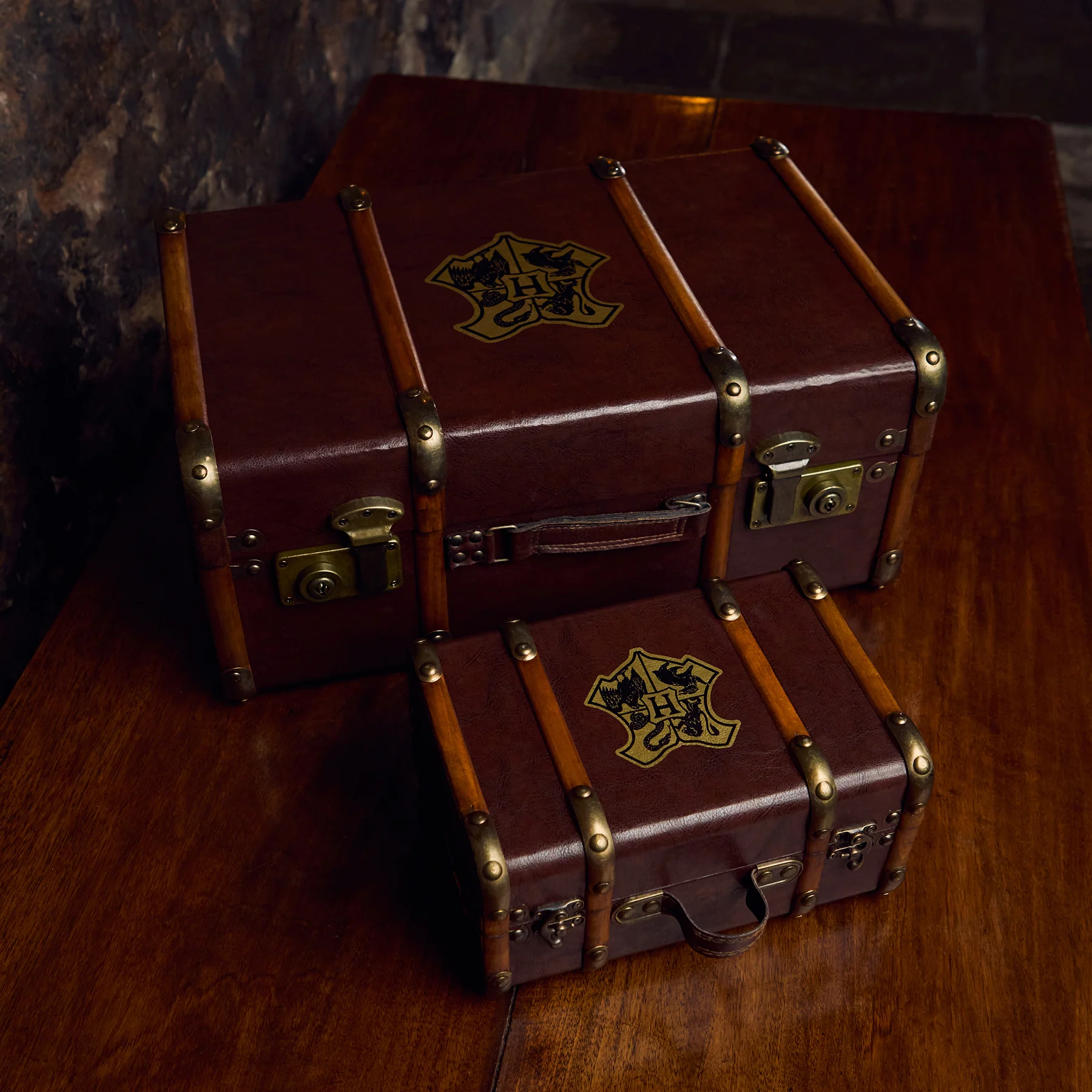 Mini Hogwarts School Trunk Replica - Image 11
